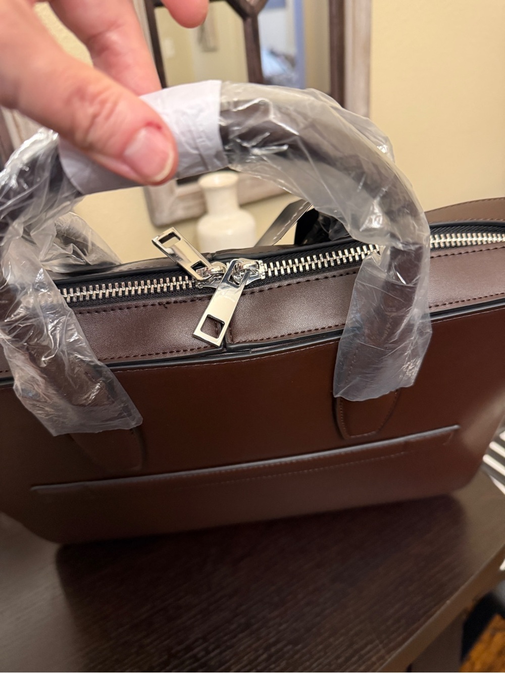 Alfani Mens Messenger Bag Brown One Size Office Professional Laptop Travel NWT - Picture 5 of 7